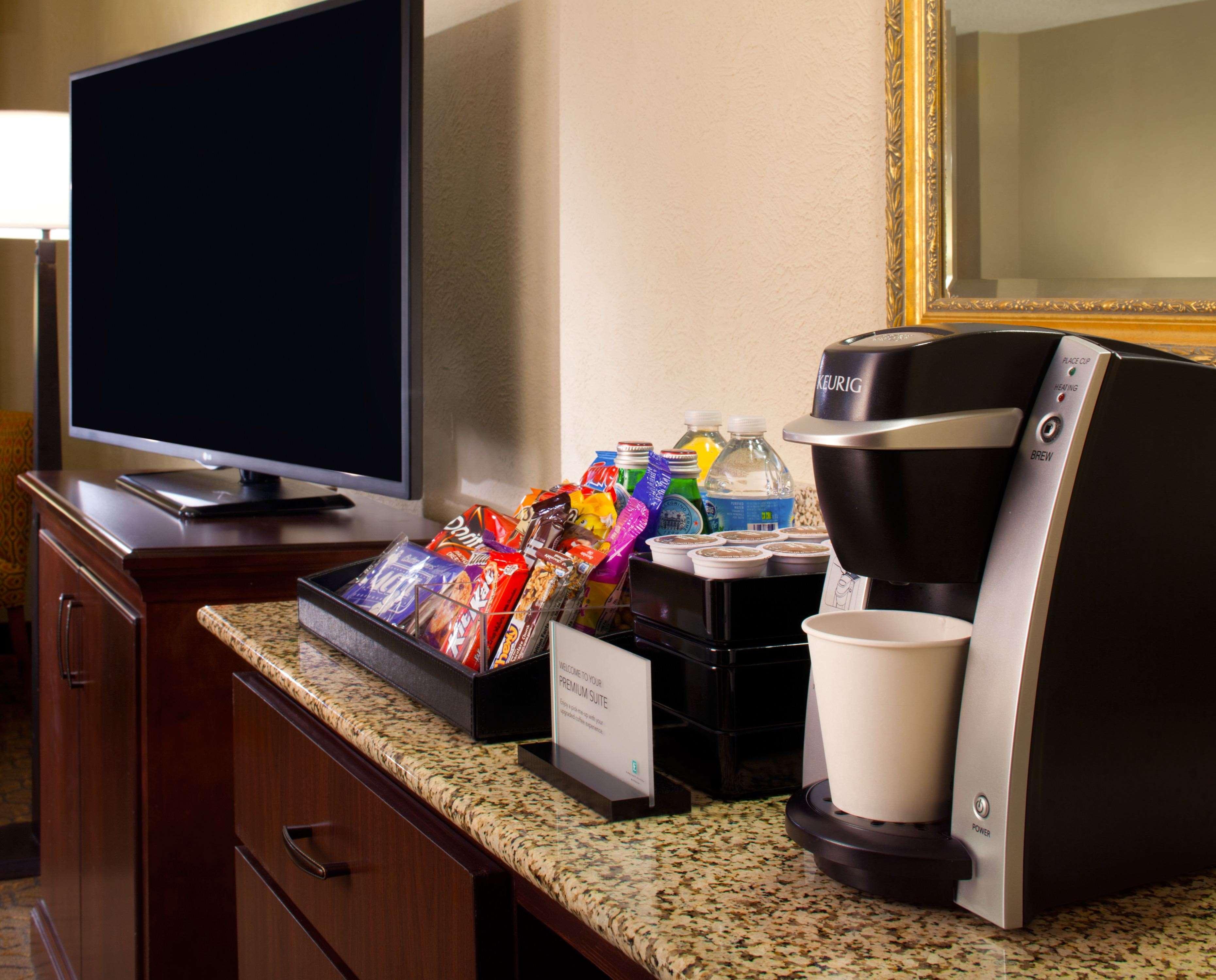 Embassy Suites By Hilton Houston Near The Galleria Exteriör bild