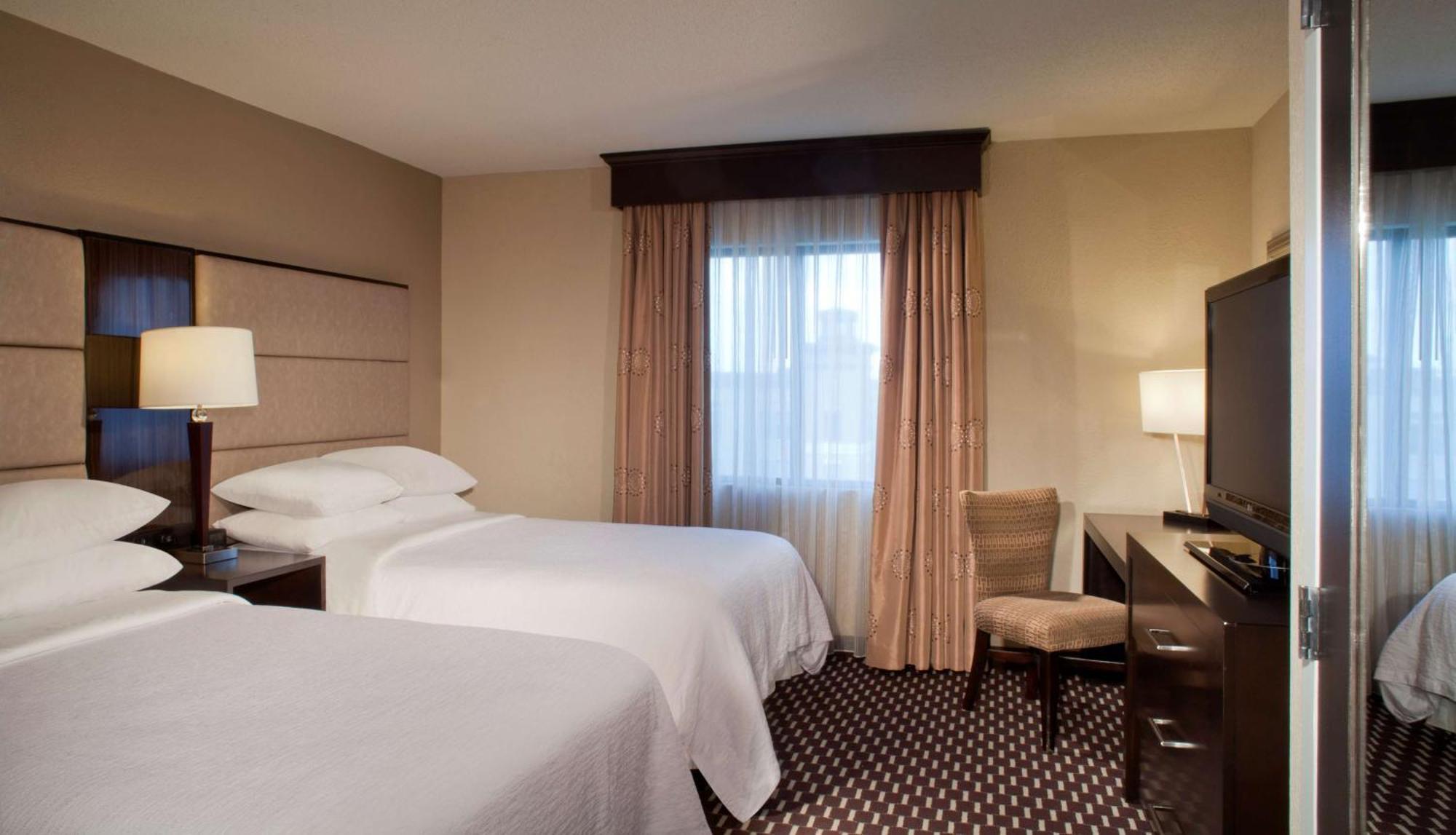 Embassy Suites By Hilton Houston Near The Galleria Exteriör bild