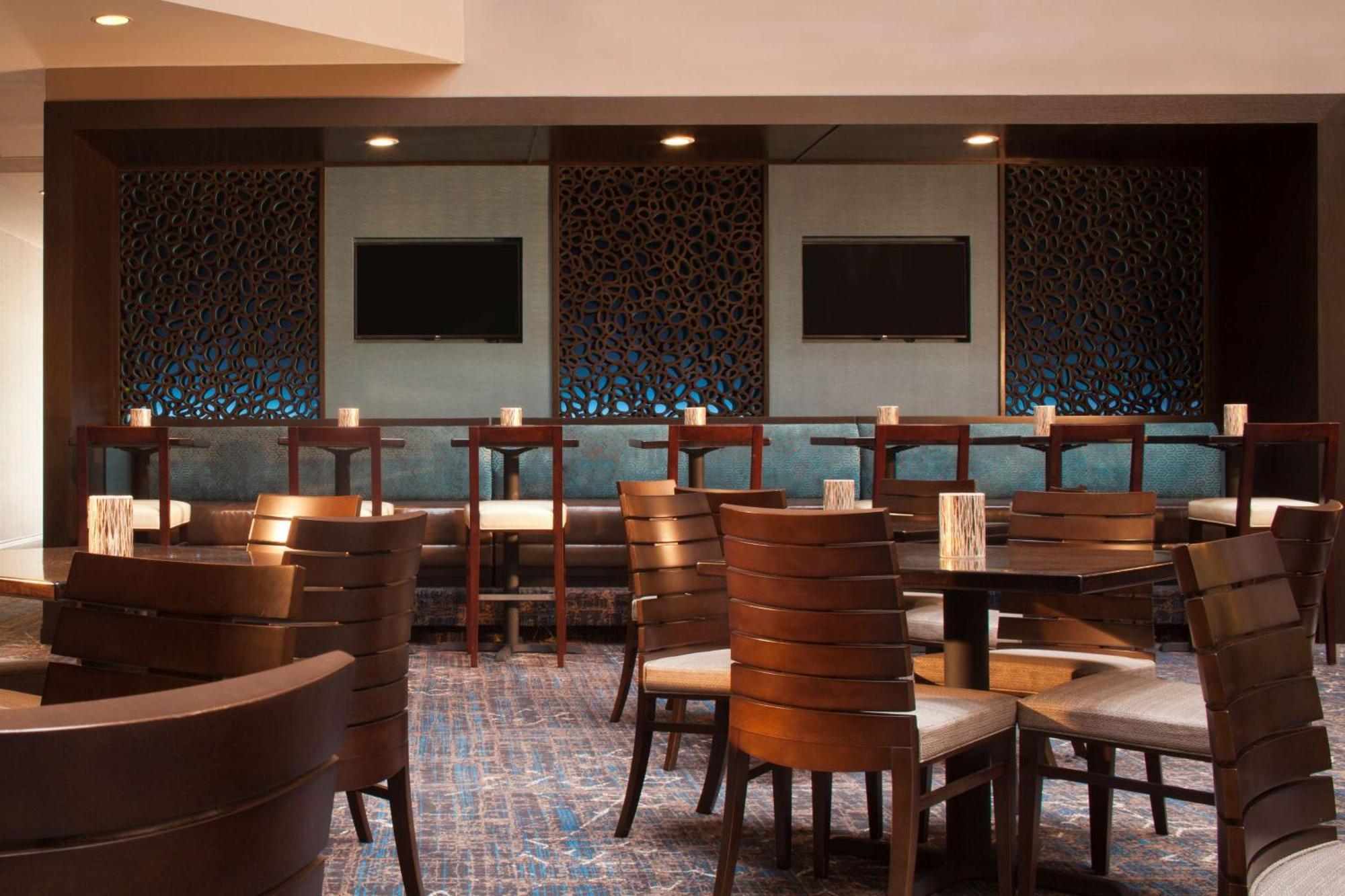 Embassy Suites By Hilton Houston Near The Galleria Exteriör bild