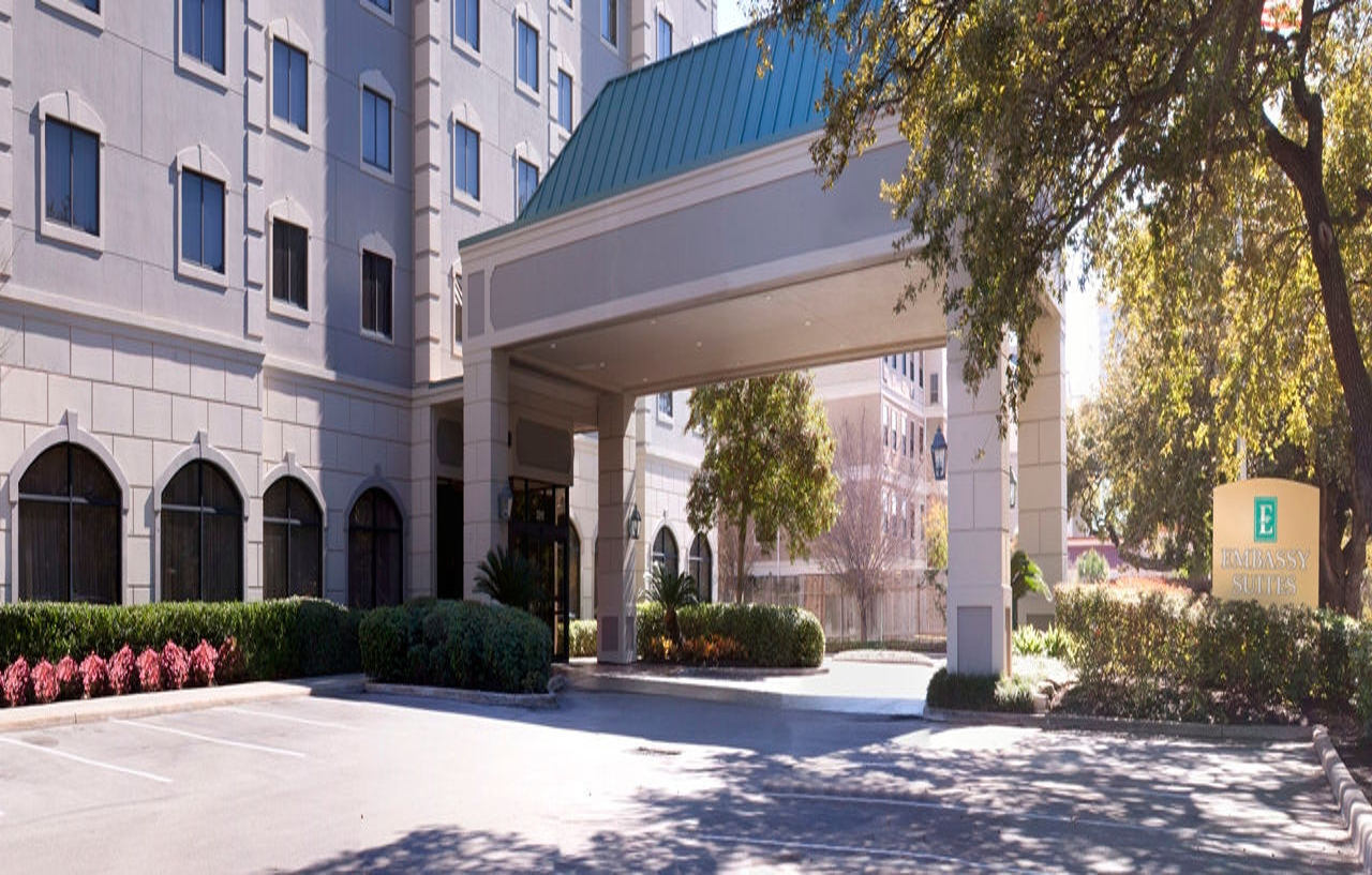 Embassy Suites By Hilton Houston Near The Galleria Exteriör bild